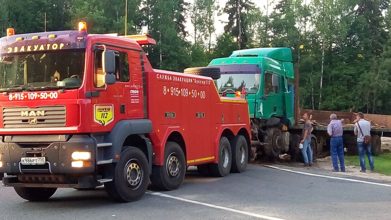 Почему выбирают нашу спасательную службу для буксировки грузовых автомобилей